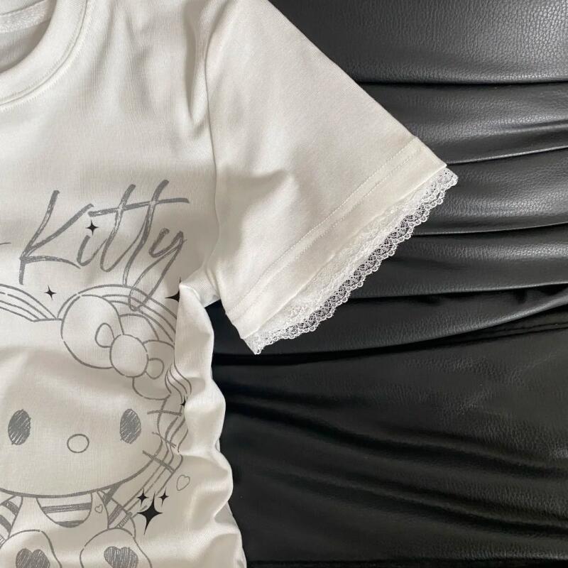 夏の女性の新しいスイートクールレトロハローキティレース半袖T - Street Fashion Tshirt のレビューと価格