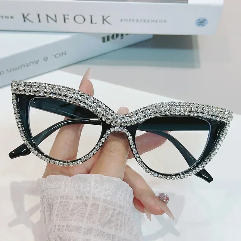 レトロなキャッツアイダイヤモンドカット老眼鏡,老眼,シンプル - Street Fashion Photography のレビューと価格