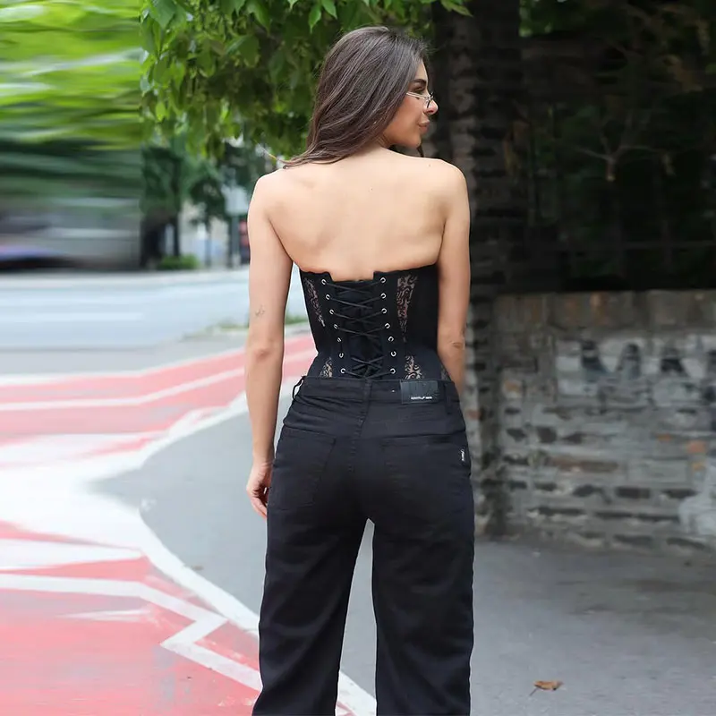 湯たんぽトップレース中空セクシーなノースリーブストラップレス - Street Fashion Photography のレビューと価格